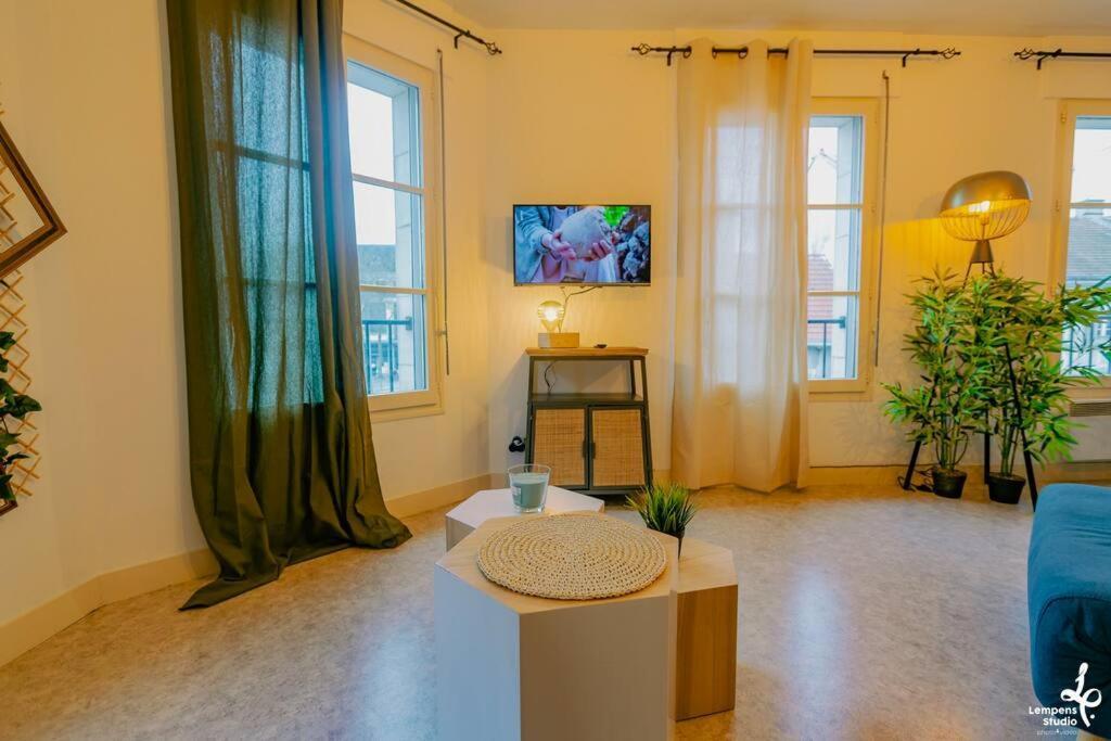 Appartement Romance Florale Troyes Exteriér fotografie