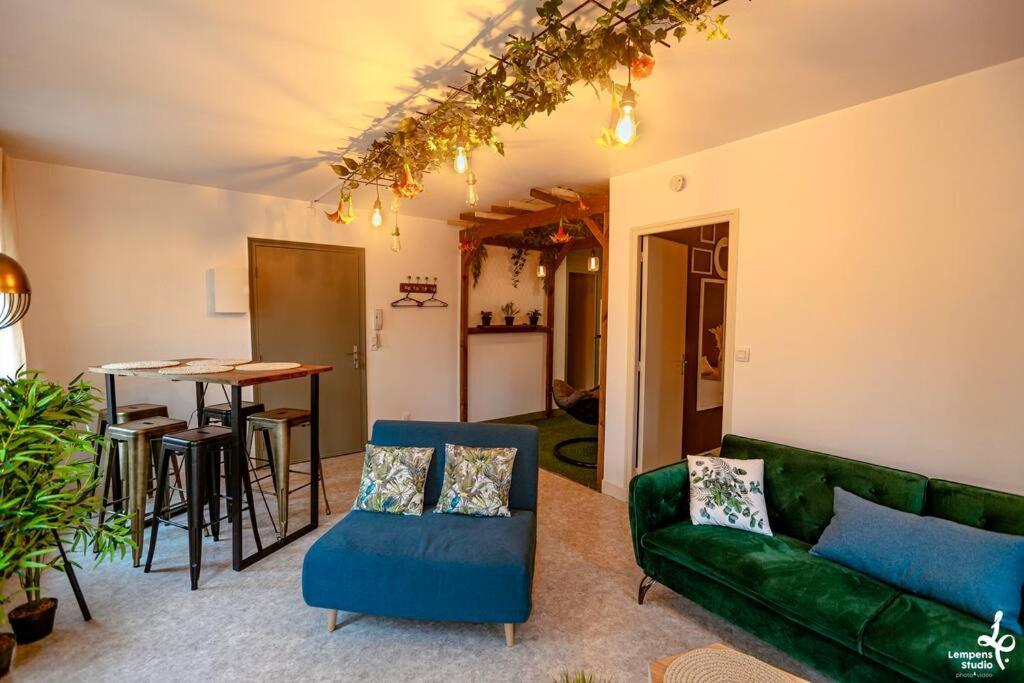 Appartement Romance Florale Troyes Exteriér fotografie